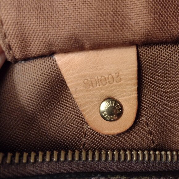 Vintage Louis Vuitton Speedy 30 handbag – dark - Picture 14 of 14